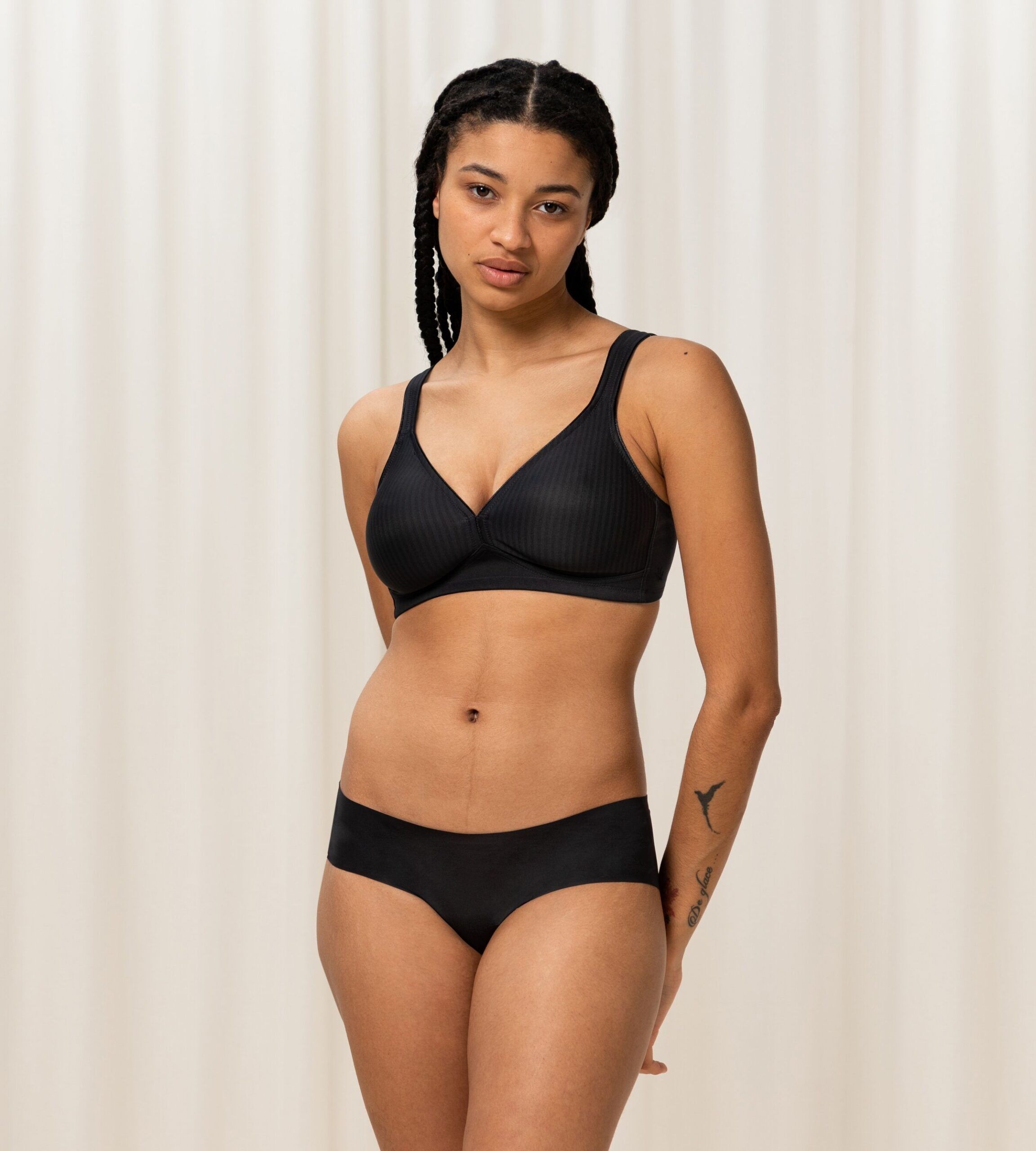 Triumph BH Modern Soft & Cotton N schwarz - von vorne Triumph BH Modern Soft & Cotton N schwarz - von vorne