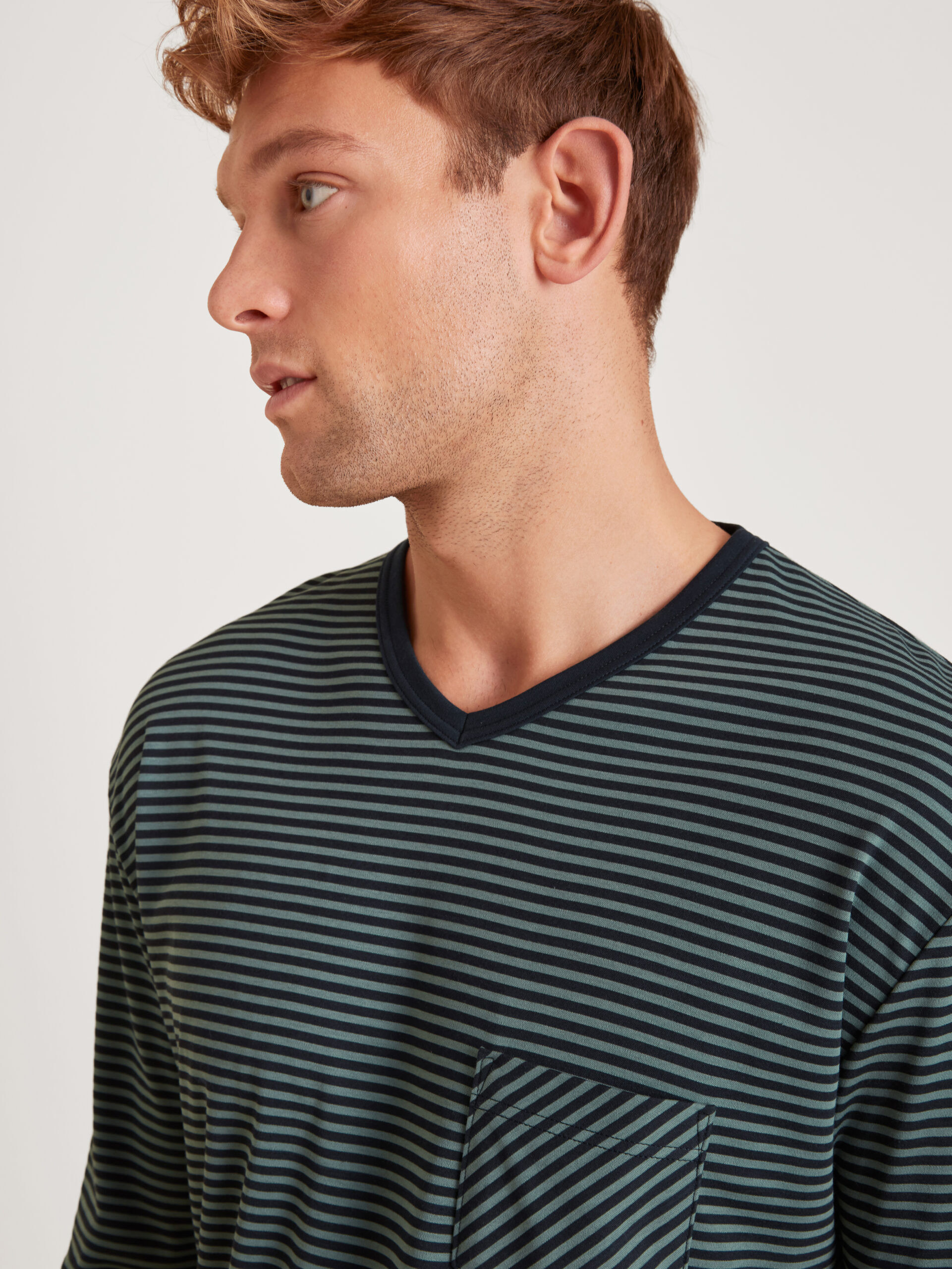 Calida Herren Bündchenpyjama dark glen - vorne