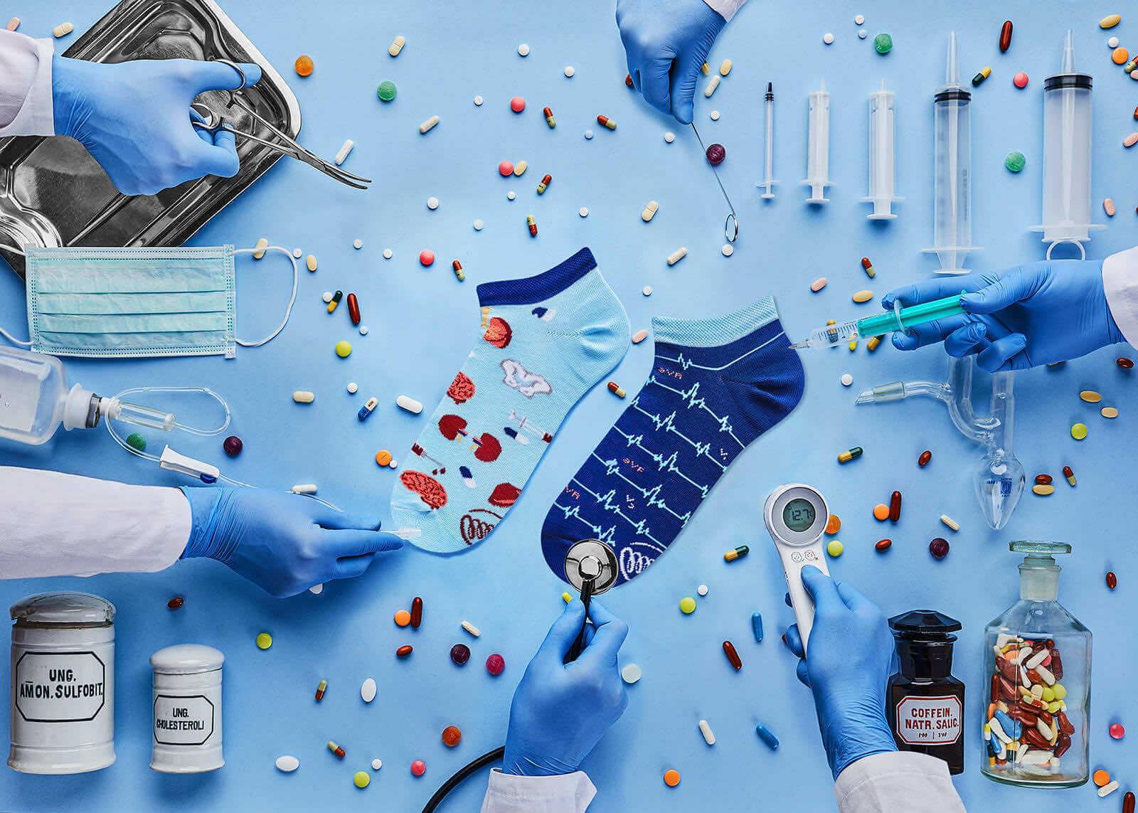 Many Mornings Sneaker Dr Sock