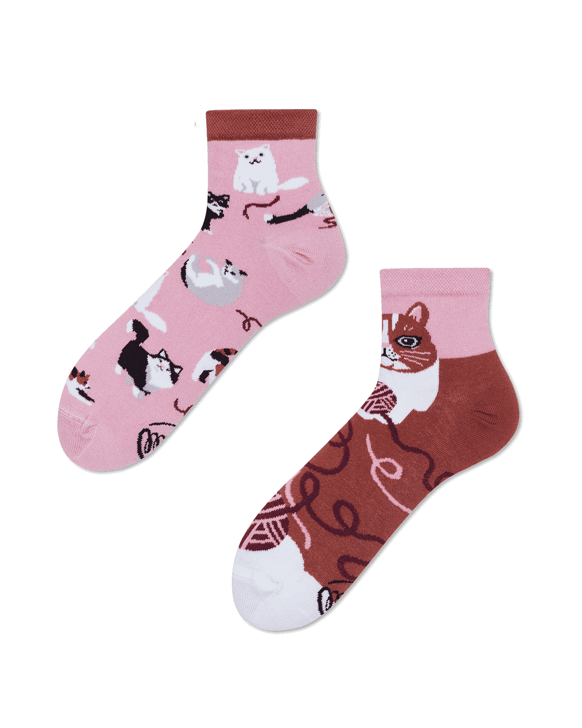 Many Mornings Quarters Playful Cat Katzen Motiv Socken