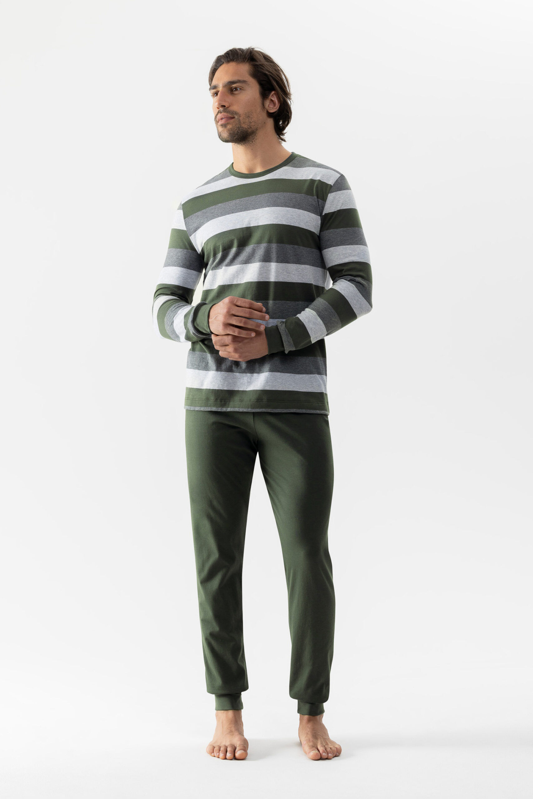 Mey Herrenbündchenpyjama deep green - von vorne