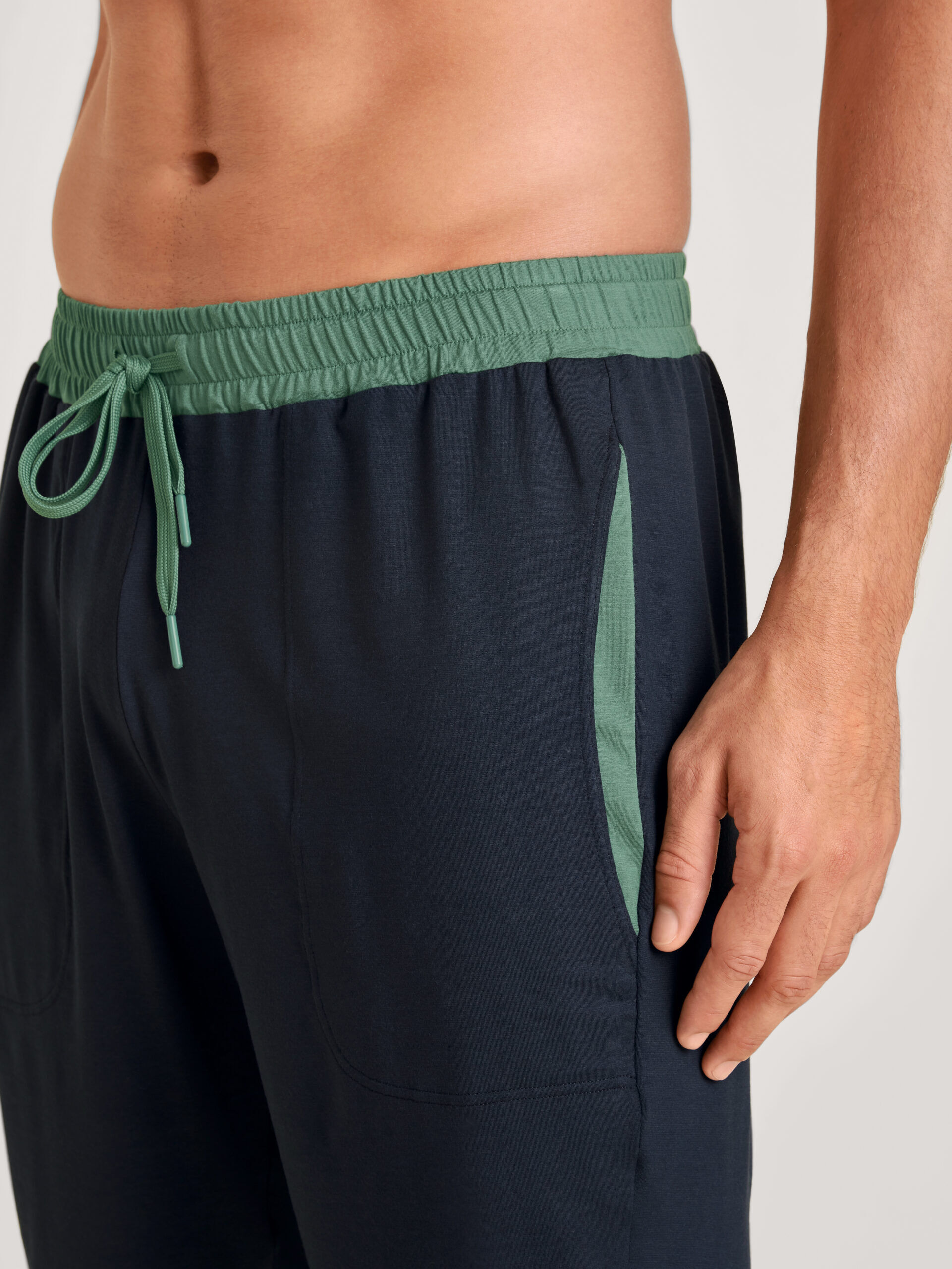 Calida Herren Bermudas dark sapphire - vorne