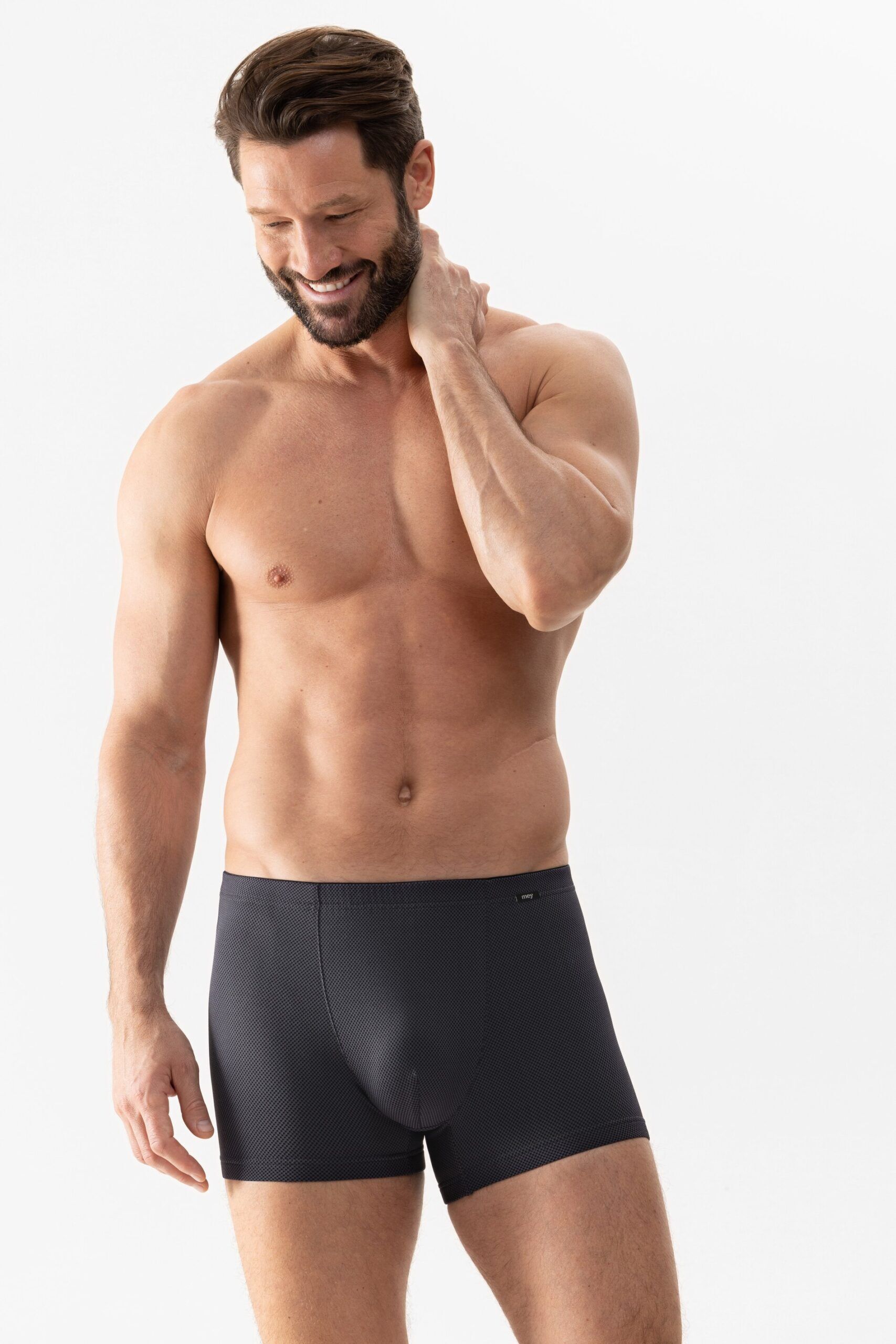 Mey Shorty Serie BC Knitted Geo schwarz - von vorne