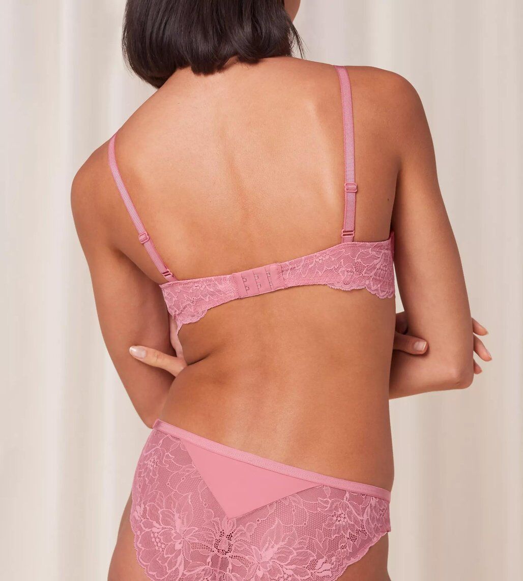 Triumph bügelloser BH Amourette charm 10214457 Peach blossom - von hinten Triumph bügelloser BH Amourette charm 10214457 Peach blossom - von hinten