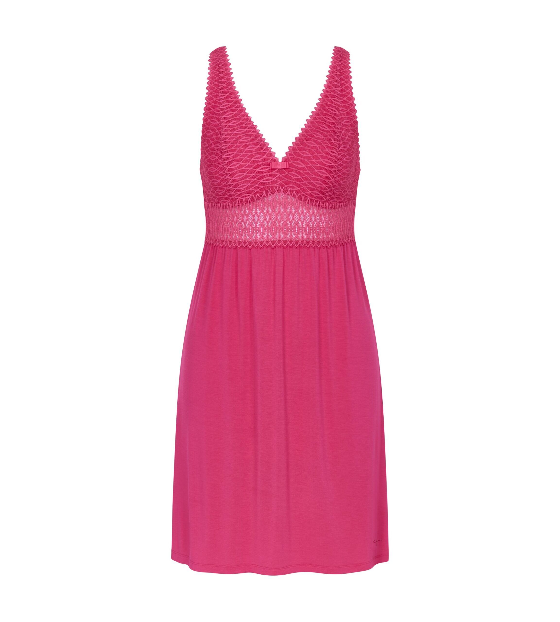 Triumph Nachthemd Aura Spotlight 10218288 Ripe Raspberry Triumph Nachthemd Aura Spotlight 10218288 Ripe Raspberry