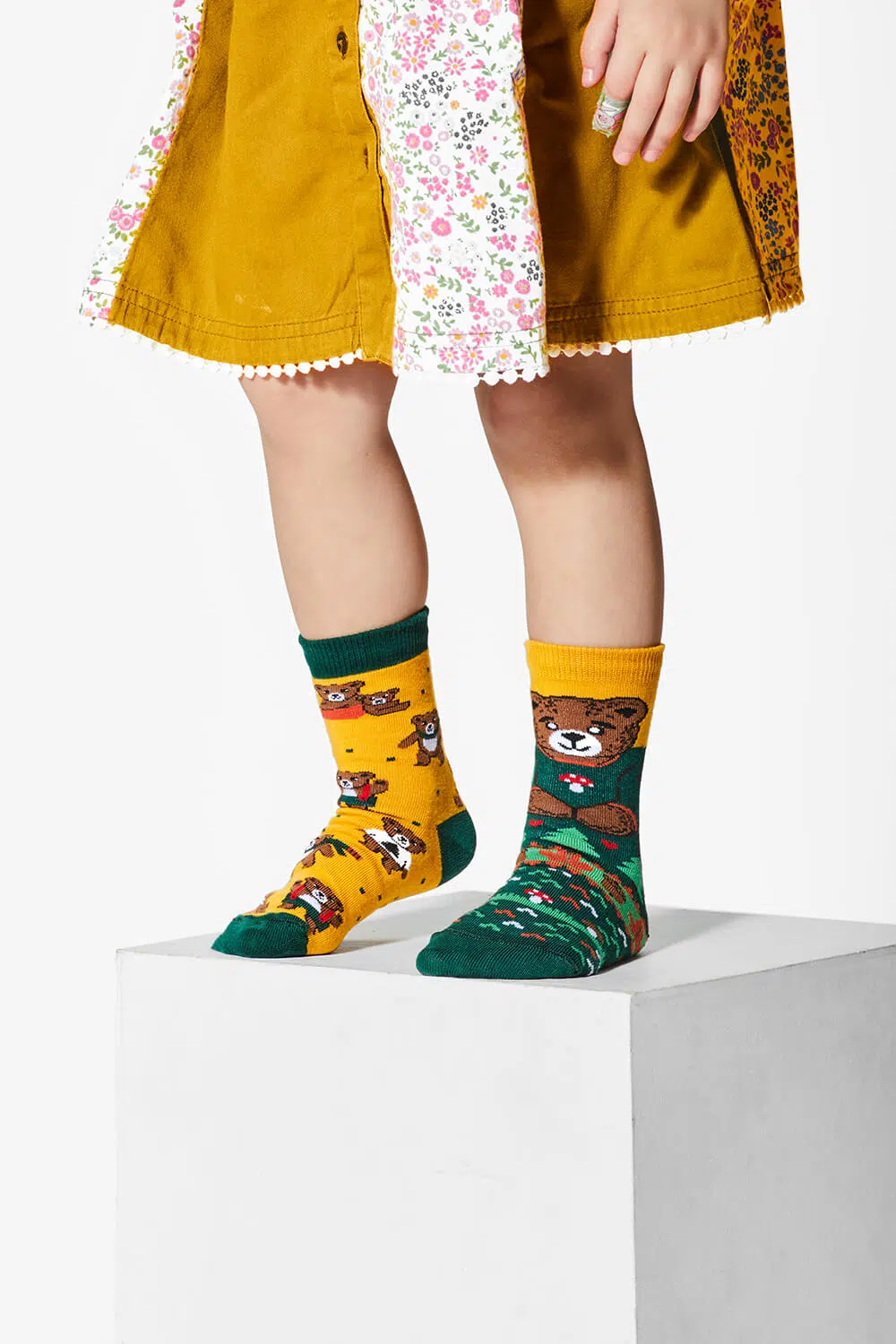 Many Mornings Kids Autumn Teddy angezogen