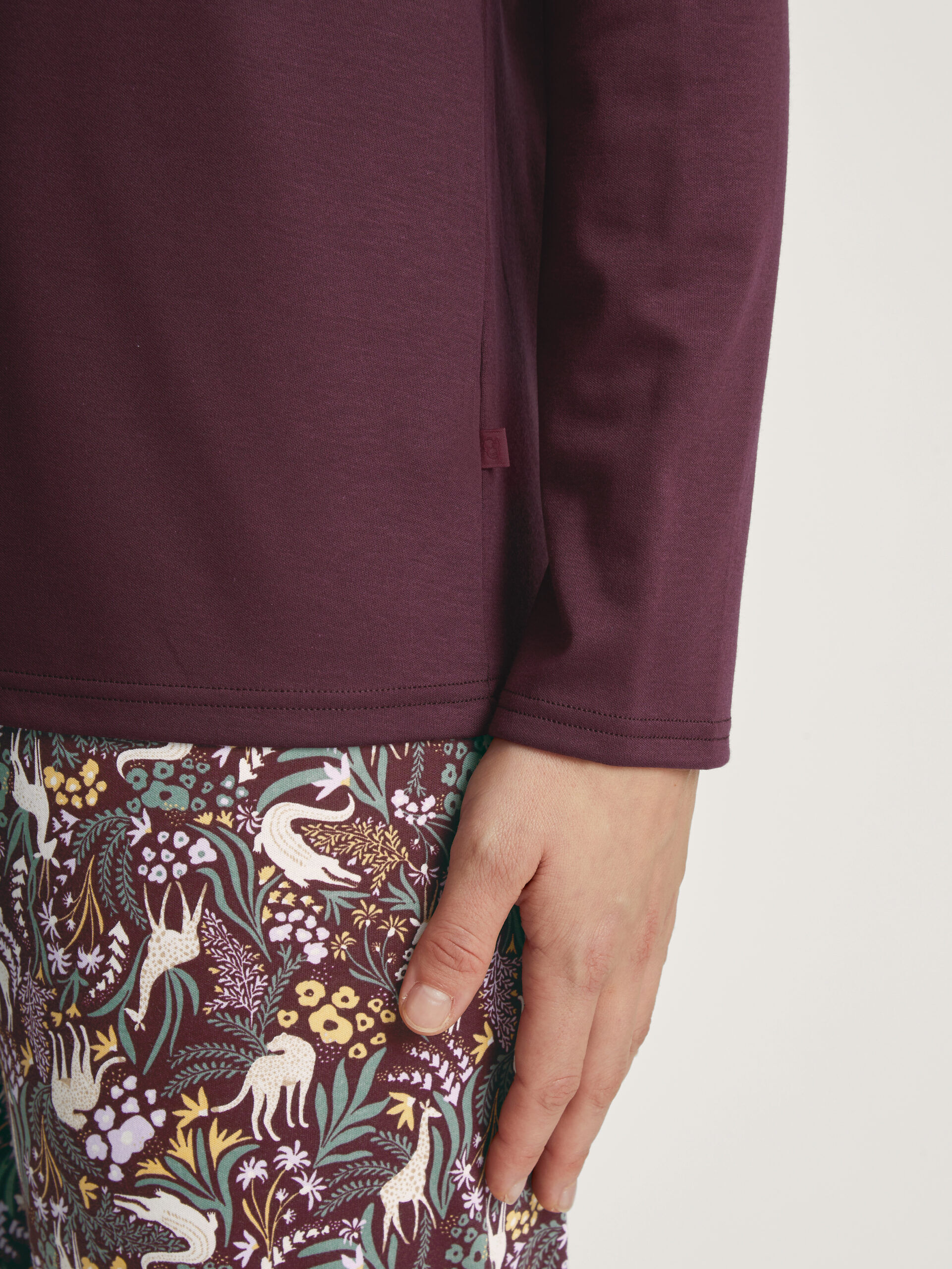 Calida Damenpyjama 46253 Port Royal Red - Details