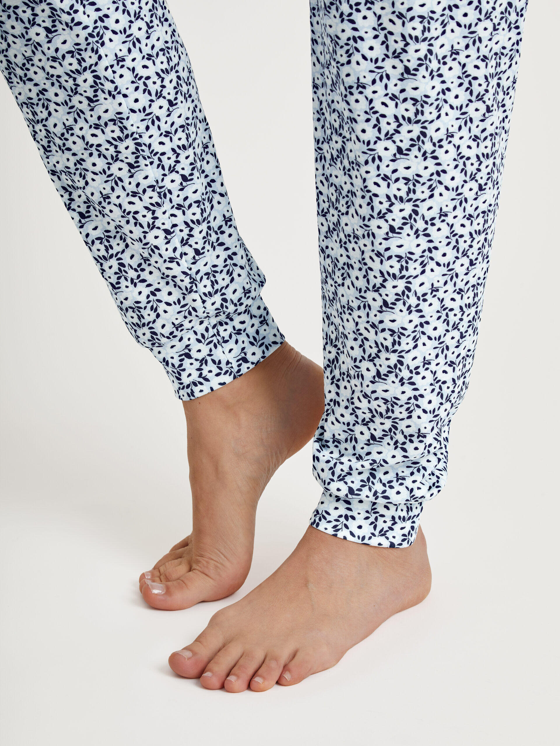 Calida Damn Bündchenpyjama 42338 Arctic Ice - Details