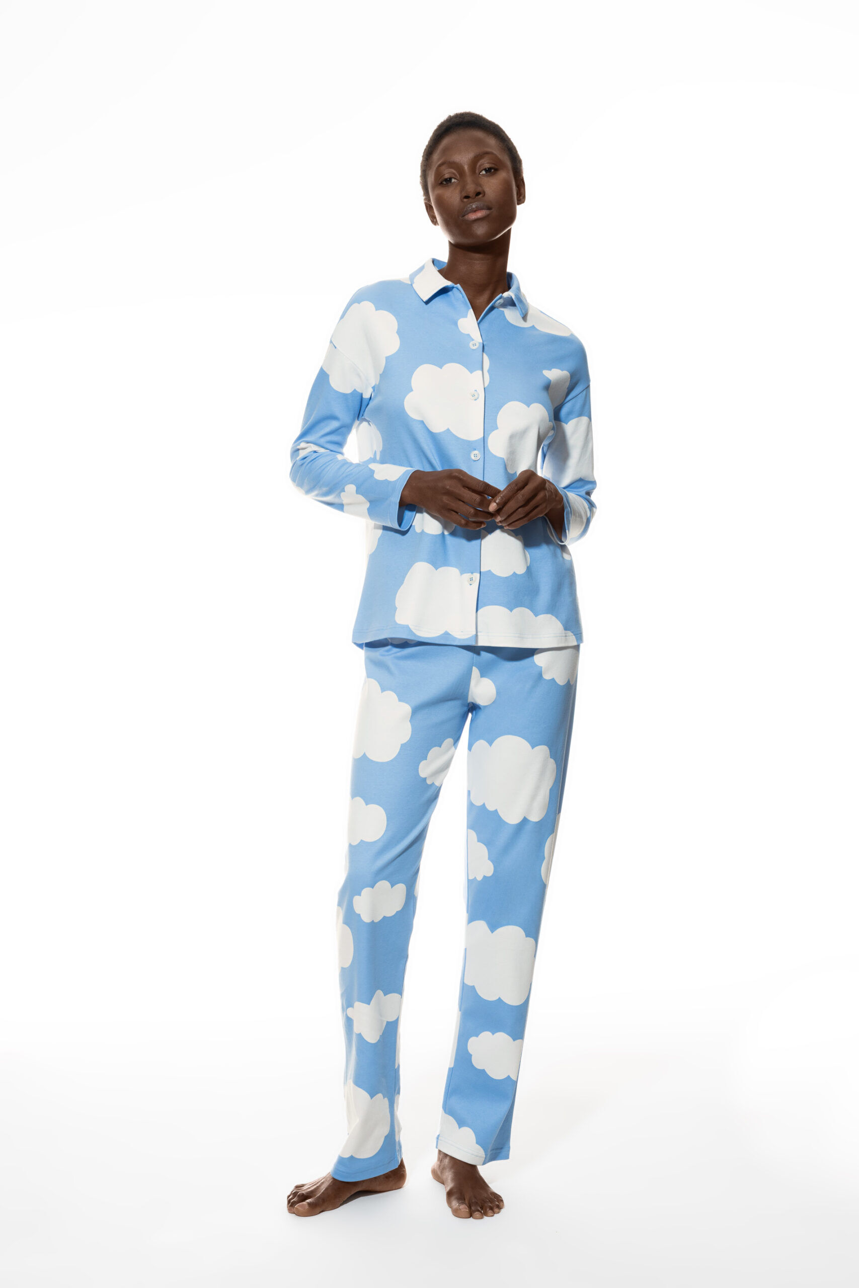 Mey Pyjama durchgeknöpft 1240022 Blue Silk - von vorne