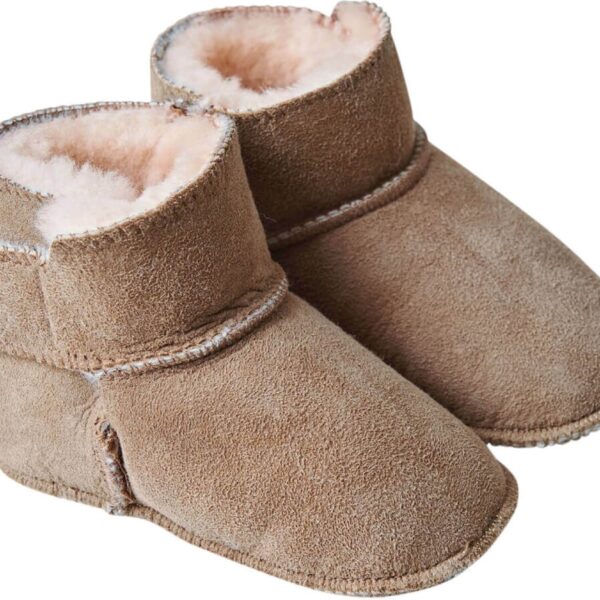 Fellhof Babylammfellschuhe Kuschlbraun