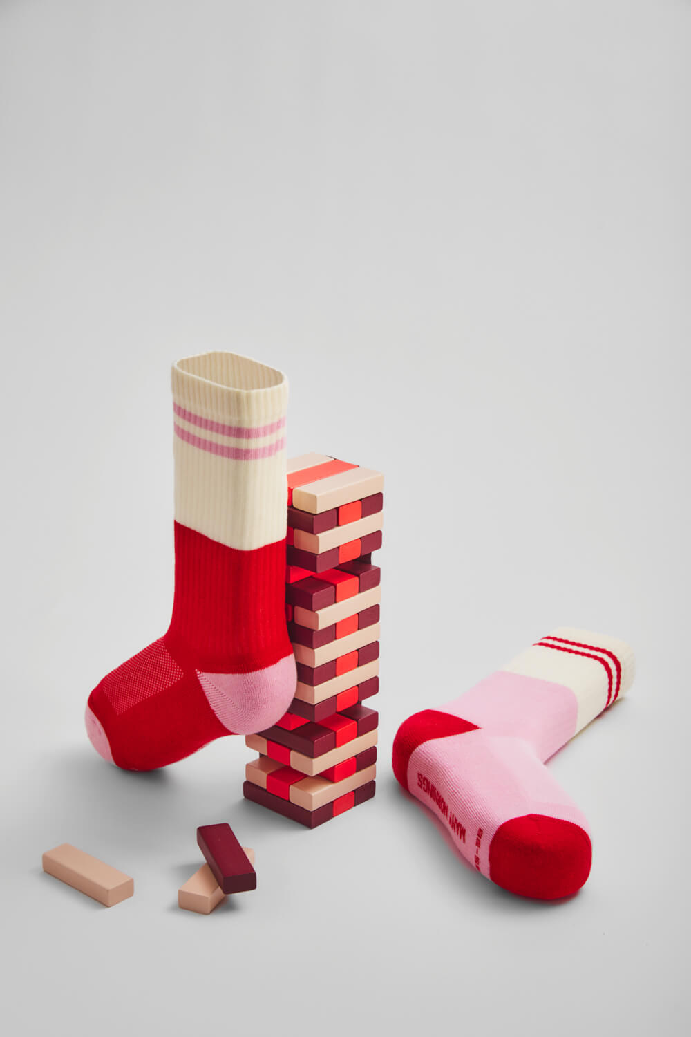 Many-Mornings-Sport-Red-Romance-4|ManyMSportRedRomance Many Mornings Sport Red Romance 4